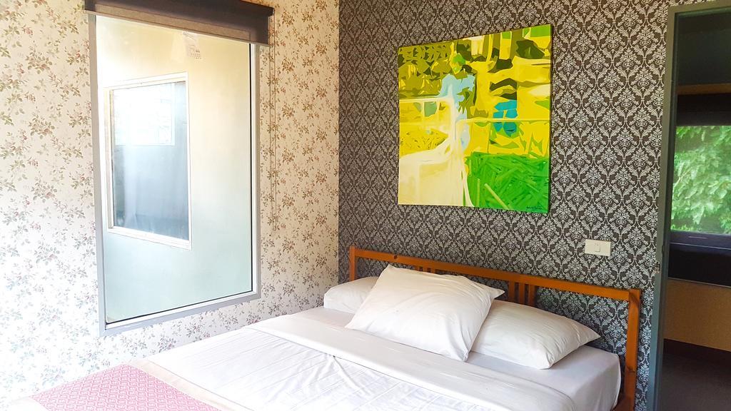 Brookside Valley Resort Rayong Exteriör bild